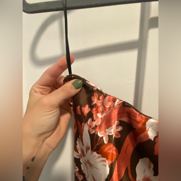 NWT reformation joanne silk midi dress - Picture 9 of 10